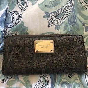 Michael Kors Wallet Brown